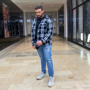 Meet your Posher, Christian